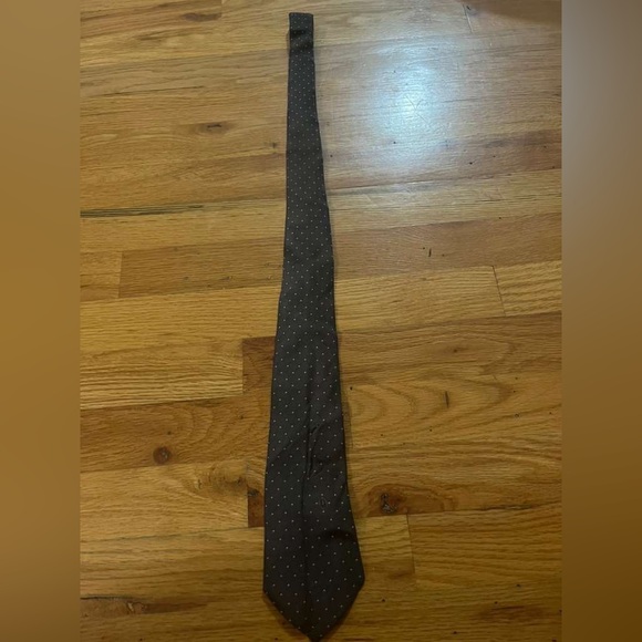 Classic Brown Polka Dot Tie